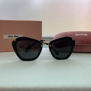 Miu Miu 10NS Sunglasses
